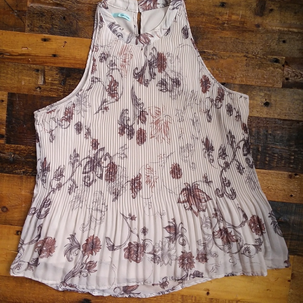 Maurices floral tank size L
